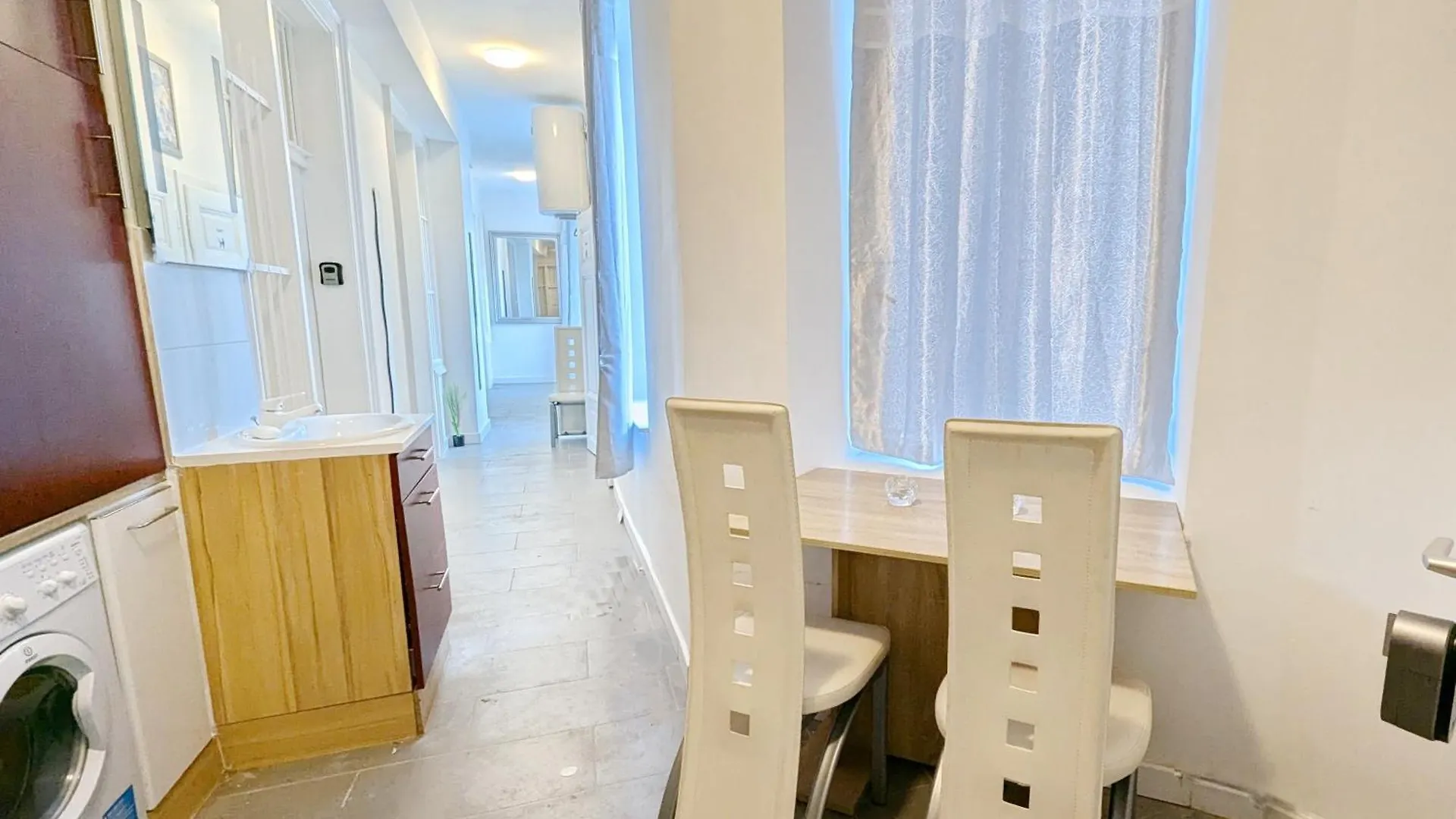 Cozy Room In Stadthalle Area Vienna