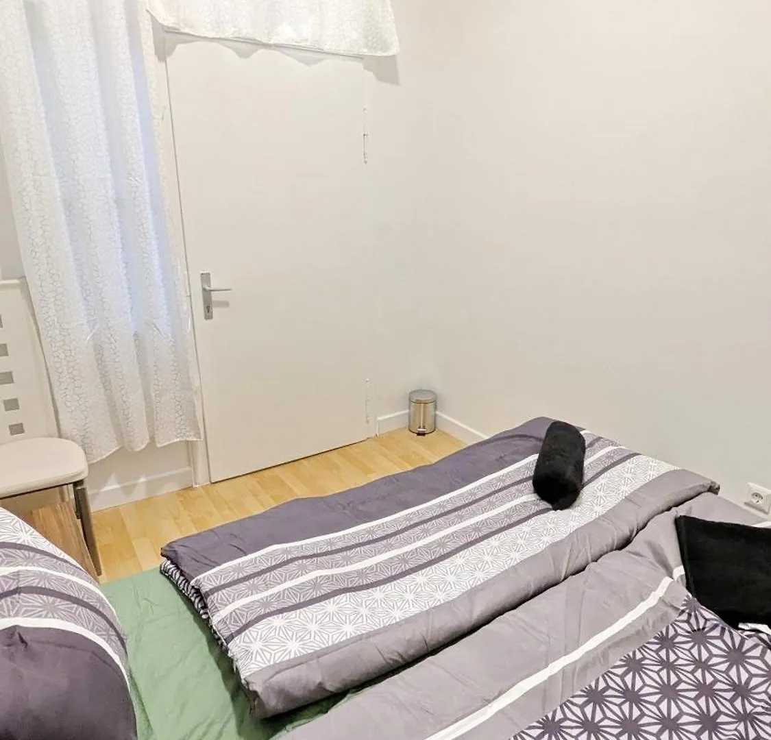 Cozy Room In Stadthalle Area Vienna Austria