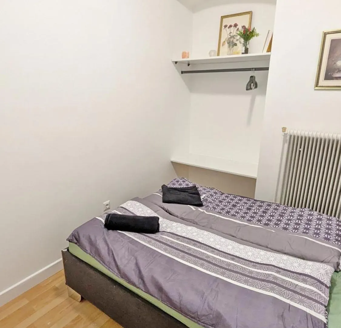 Cozy Room In Stadthalle Area Vienna Homestay